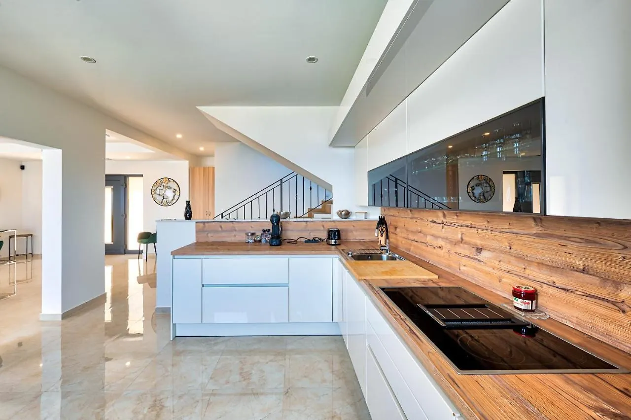 Villa Esarjo With Heated Pool And Sea View Veprinac 0*,  Croatia
