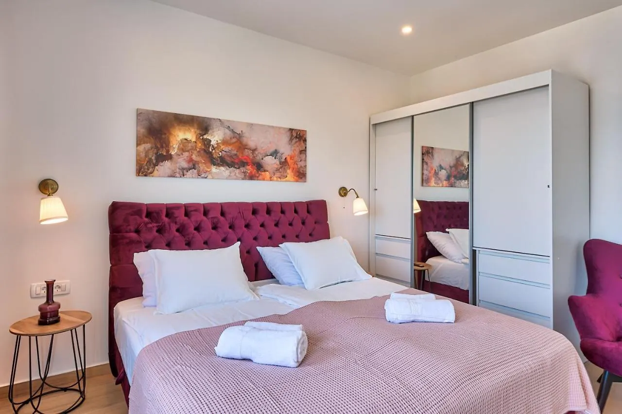 Villa Esarjo With Heated Pool And Sea View Veprinac